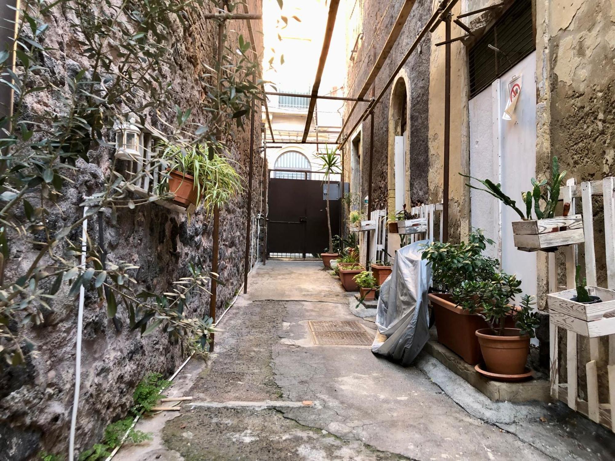 Loft Vicolo Lavico Apartment Catania Ngoại thất bức ảnh